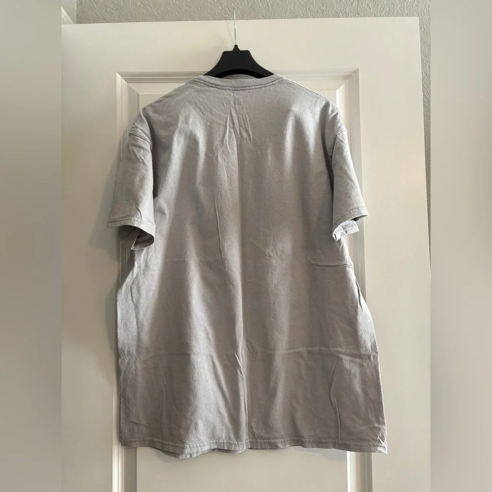 Disney men’s size L Forky gray t-shirt - Picture 3 of 3